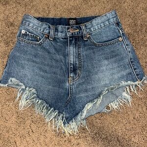 BDG HIGH RISE CHEEKY JEAN SHORTS